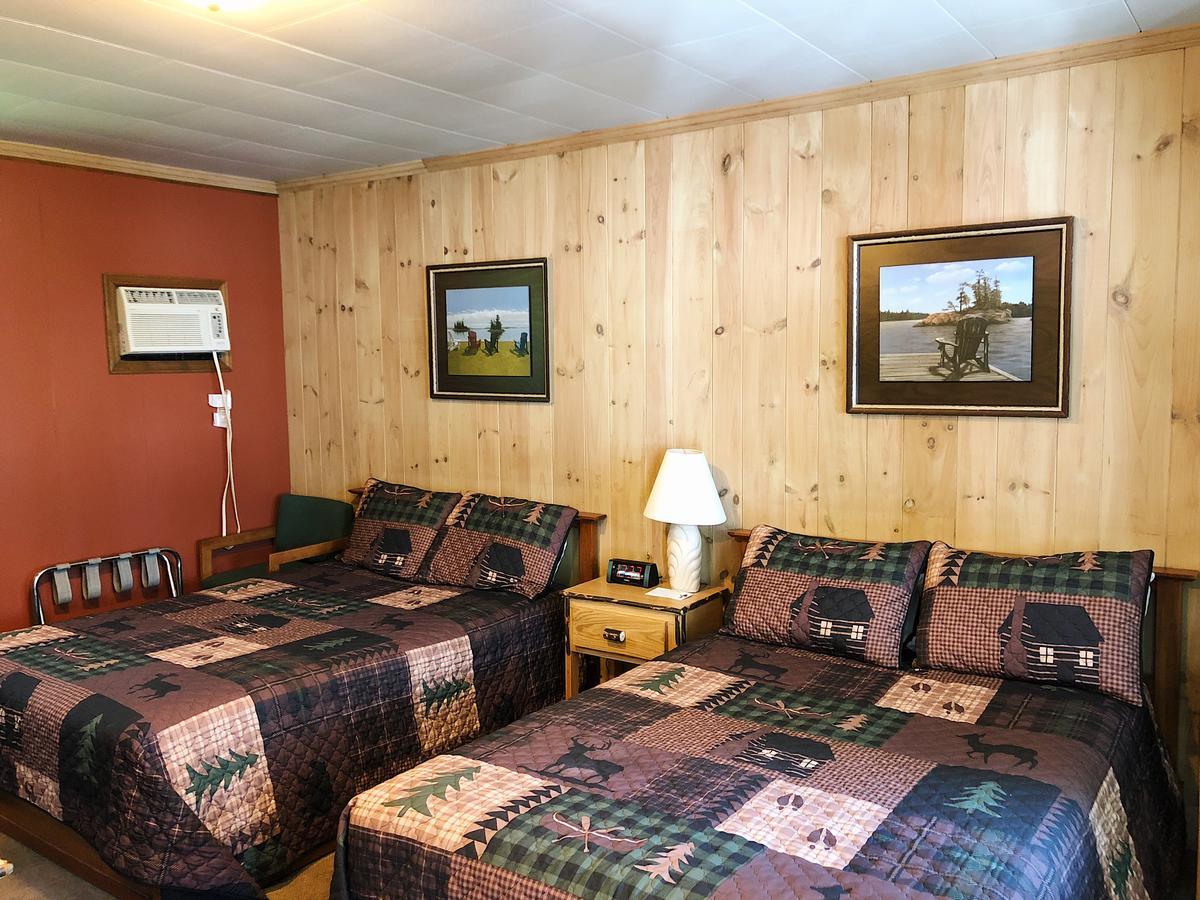 Shore Meadows Lodge Llc Lake George Luaran gambar