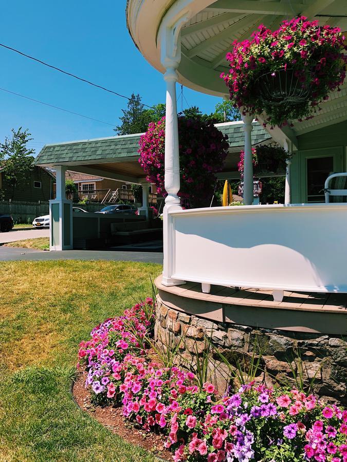 Shore Meadows Lodge Llc Lake George Luaran gambar