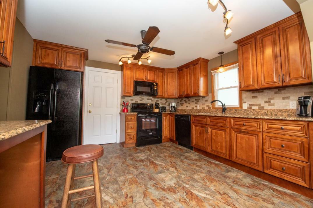 Shore Meadows Lodge Llc Lake George Luaran gambar